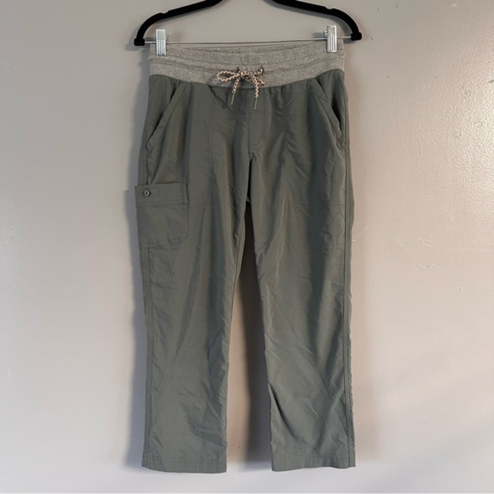 Columbia Dr-Fit Elastic Waist Capris | Grey